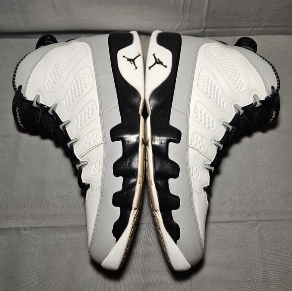 Nike Air Jordan 9 Retro Barons Size 12 - Picture 2 of 7